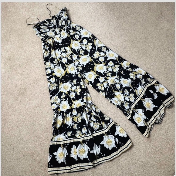 Free People Jumpsuit Little Of Your Love Floral Wide Leg Spaghetti Strap Smocked - Picture 3 of 16